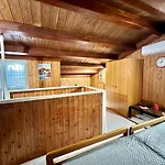 Veterani 63 Апартаменты Чефалу