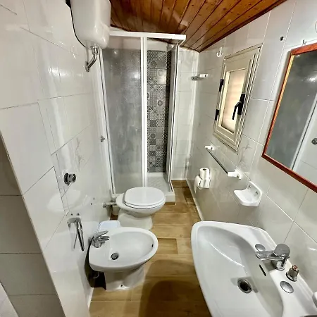 Apartment Veterani 63